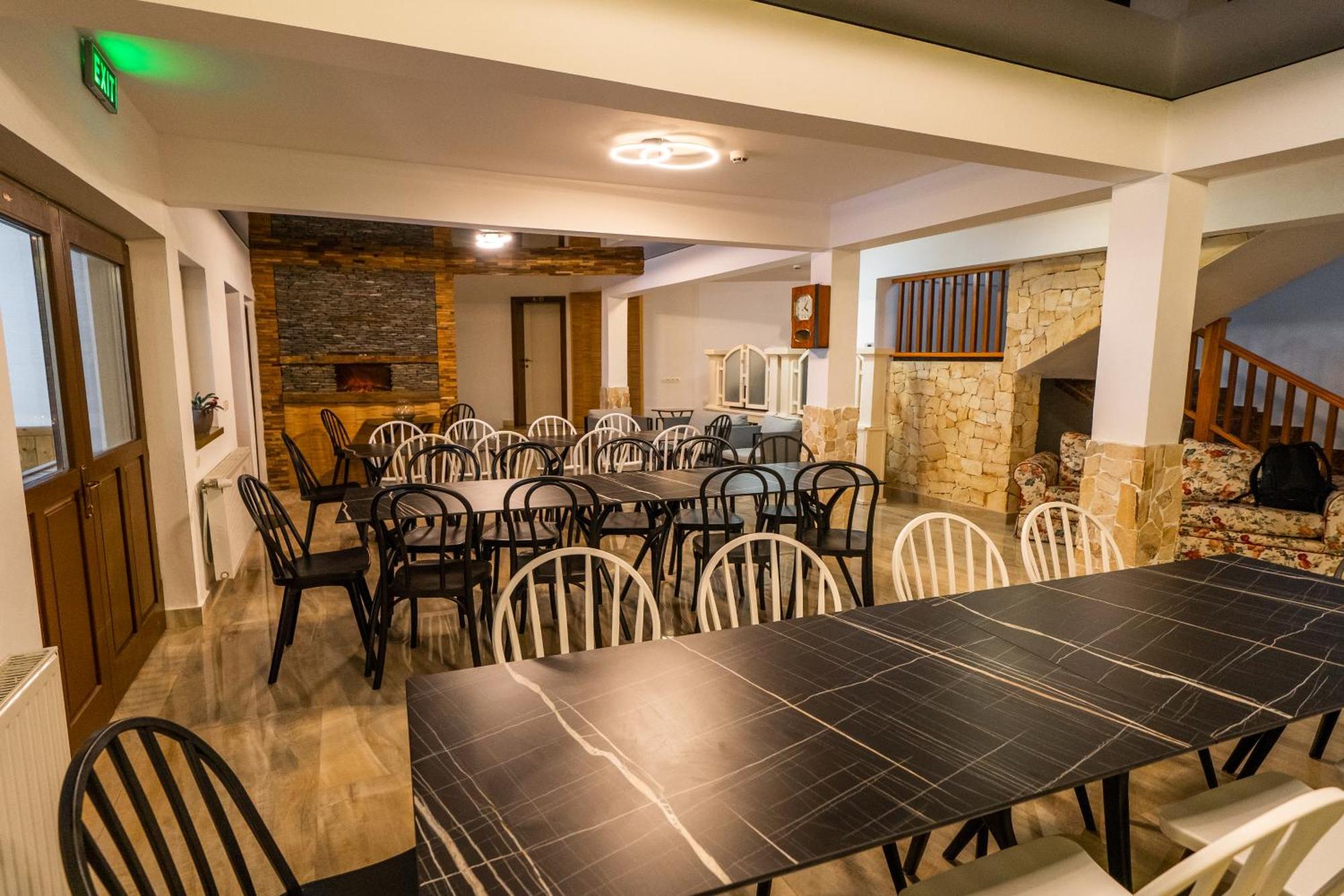 Hotel Popas Turistic Transfagarasan Cîrţişoara Esterno foto