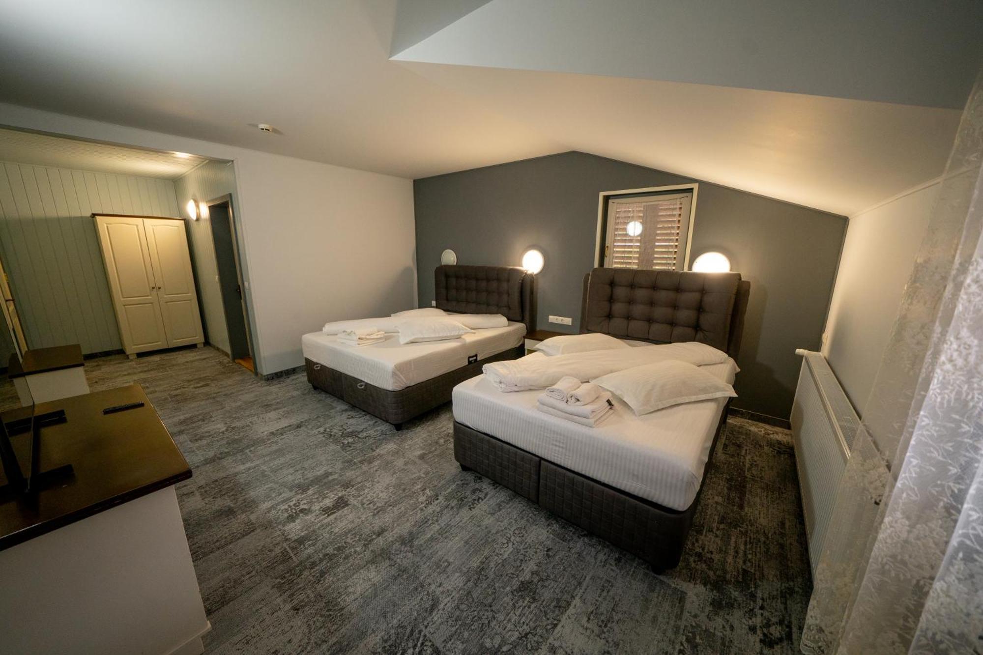 Hotel Popas Turistic Transfagarasan Cîrţişoara Esterno foto