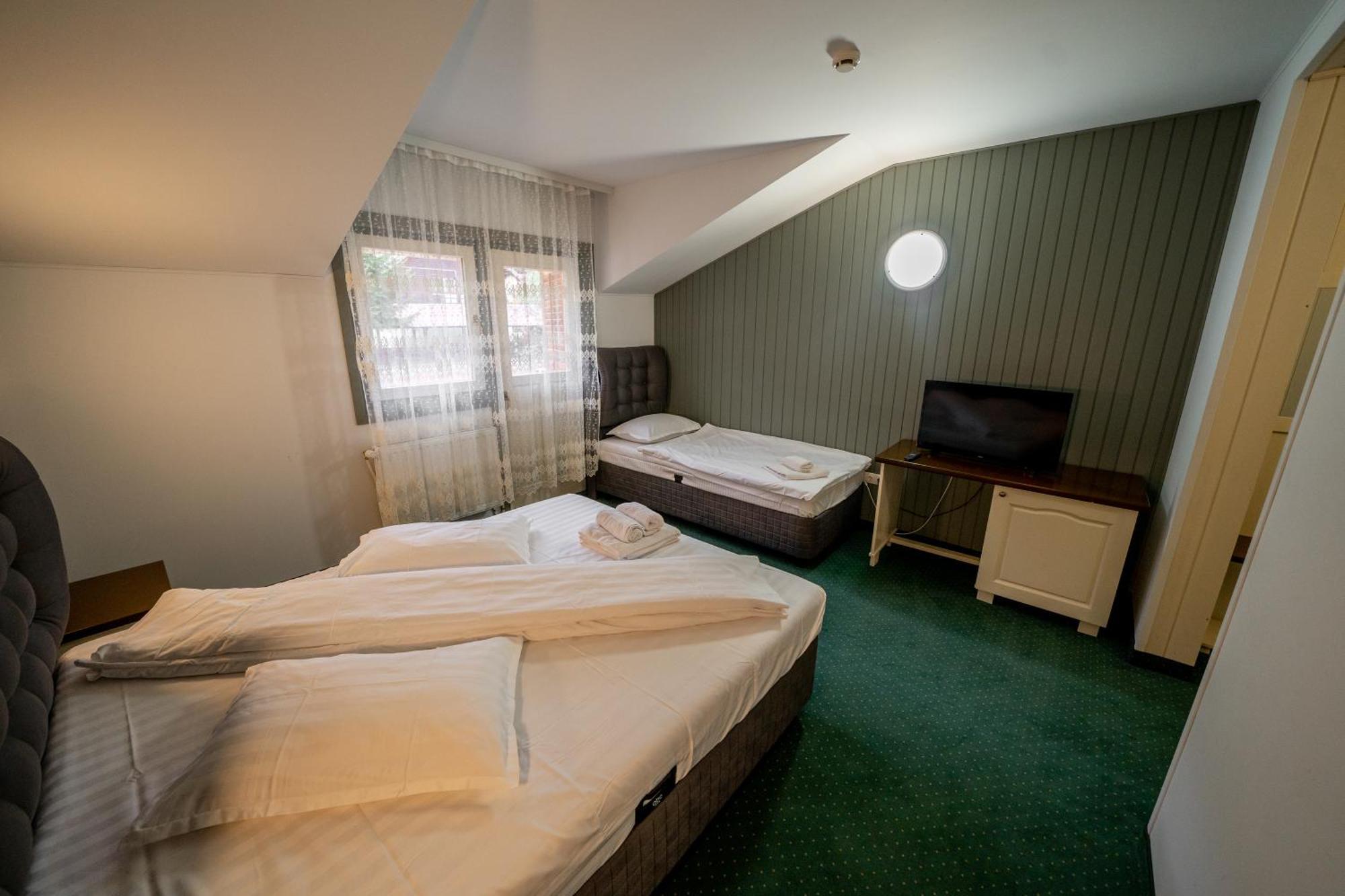Hotel Popas Turistic Transfagarasan Cîrţişoara Esterno foto